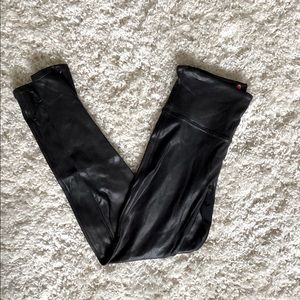 Spanx Faux Leather Leggings | Black | size M
